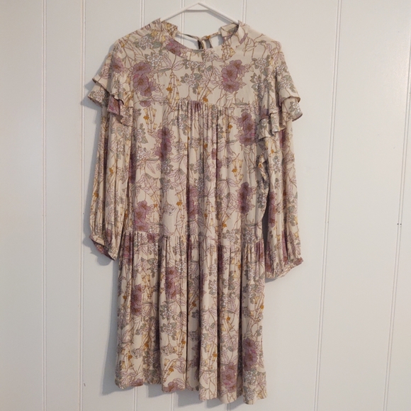 A.n.a new approach women's dress long sleeve  yellow floral size S - Picture 3 of 15